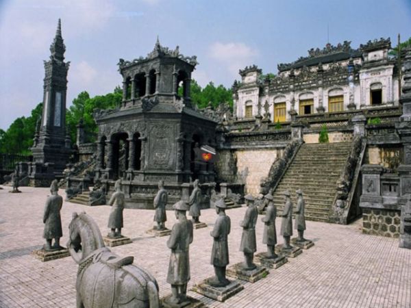 7 Days 6 Nights Da Nang Hoi An Hue Package