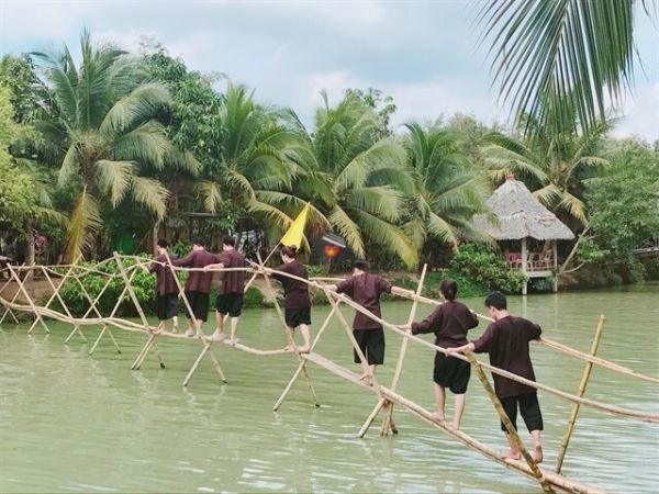 Vietnam Tour 12 Days For Australian Travelers