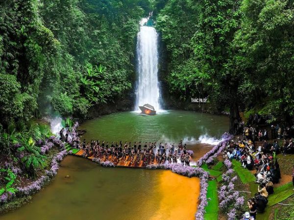 15 Days Central Highlands Tour From Ho Chi Minh City