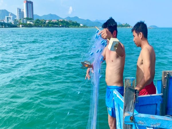 Private Nha Trang Fishing With The Local Day Tour