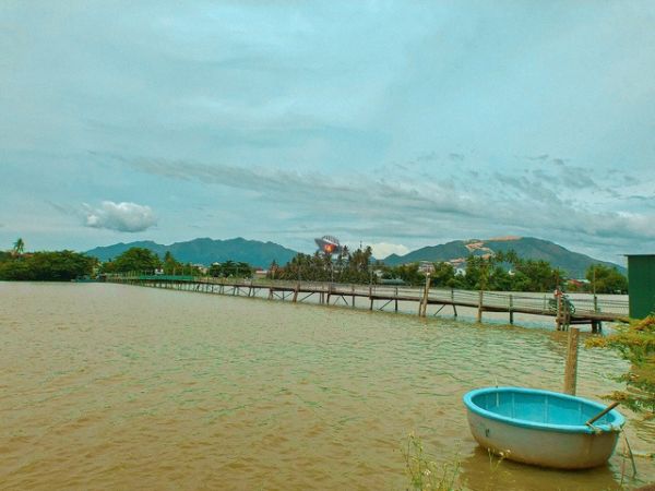 Nha Trang Sunset River Tour