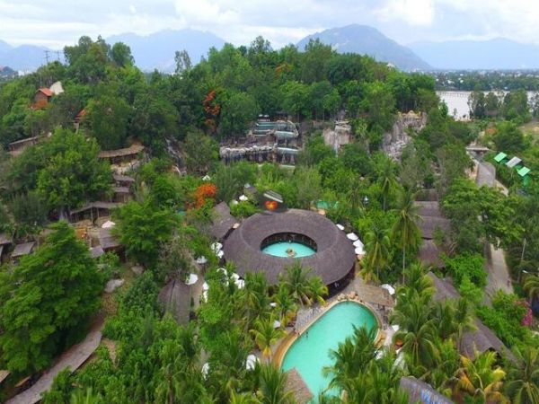 Private Tour Doc Let Beach And I Resort Mud Bath Nha Trang