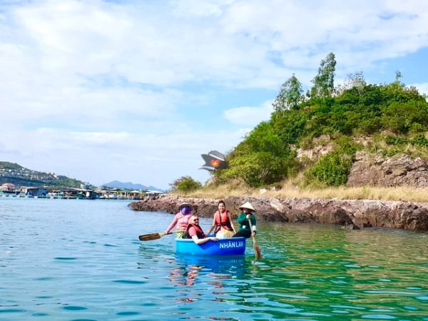 Bamboo Basket Boat In Nha Trang