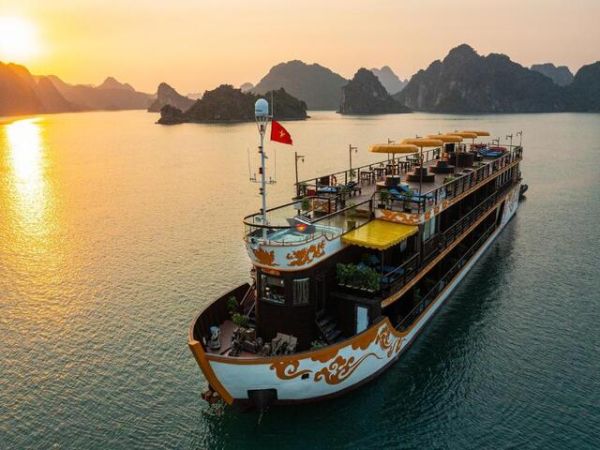 Best Halong Bay Cruise Tour Recommendation