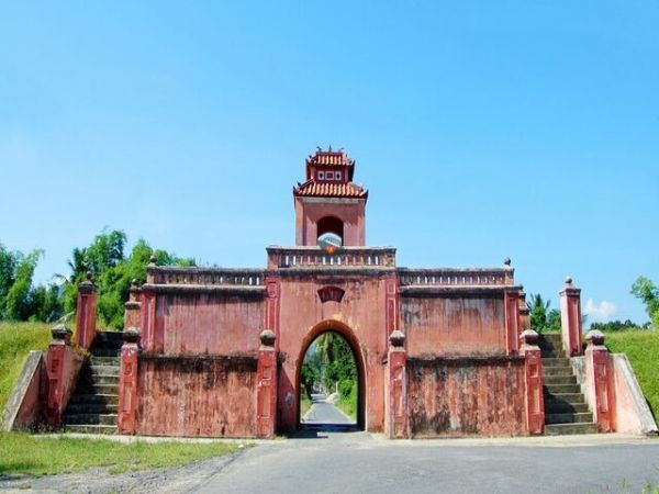 Dien Khanh Citadel