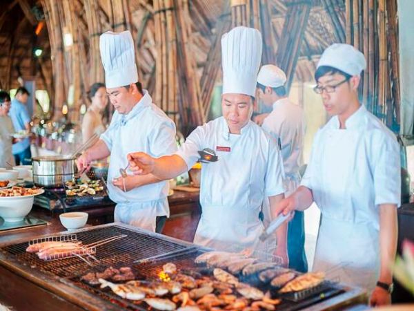 Full Day At Hon Tam Beach With Buffet Lunch