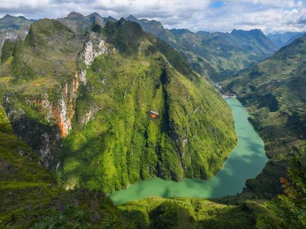 Ha Giang Loop Tour