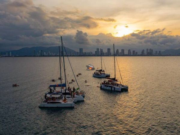 Nha Trang Catamaran Yacht Charter