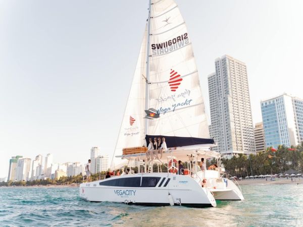Nha Trang Catamaran Yacht Charter