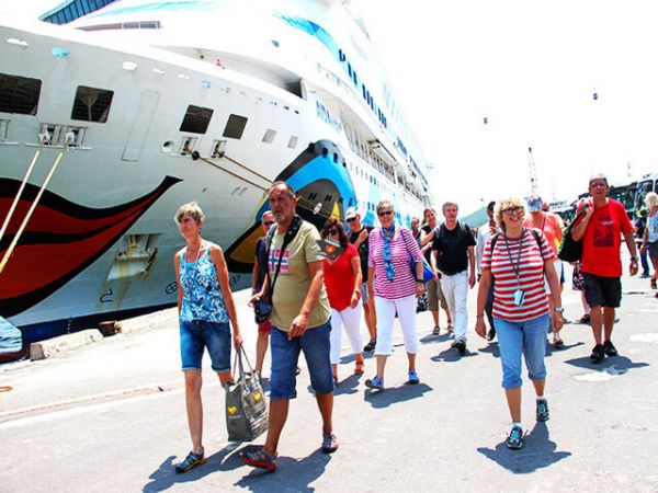Is It Necessary To Book Shore Excursions On A Cruise