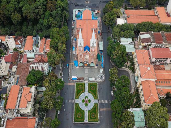 Notre Dame Cathedral Saigon Renovation