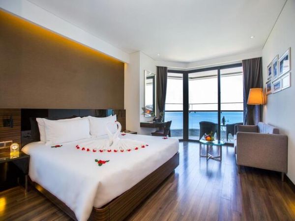 Queen Ann Nha Trang Hotel