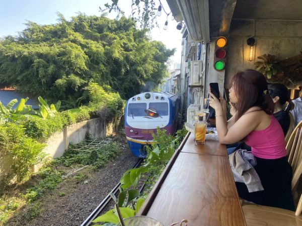 Railway Cafe Nha Trang
