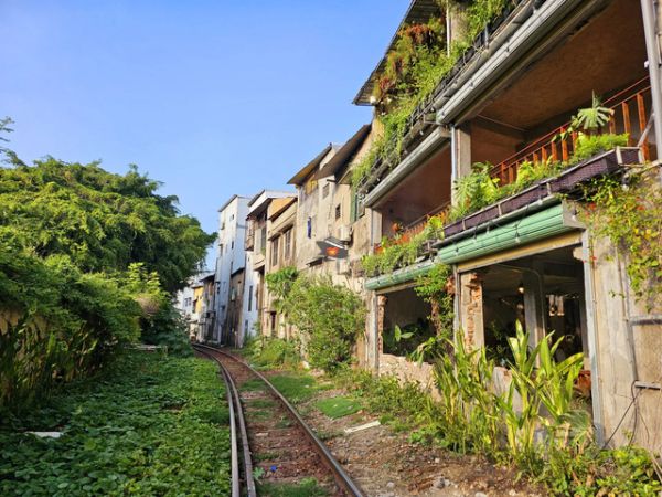 Railway Cafe Nha Trang