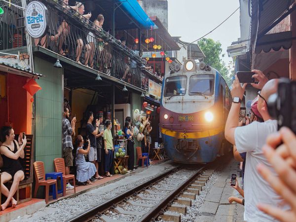 Railway Tuan Cafe Vietnam
