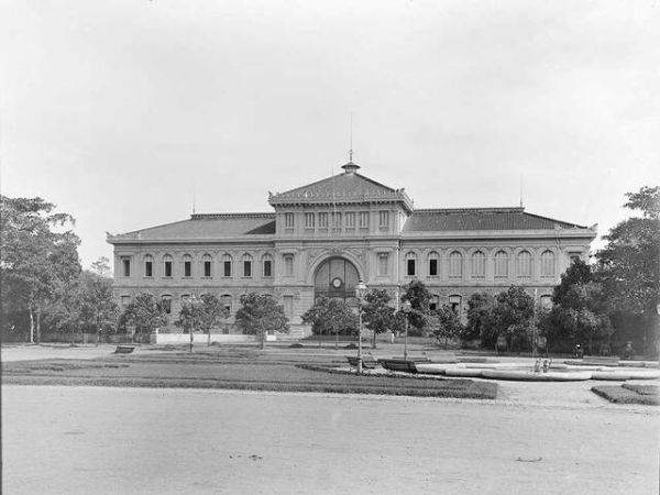Saigon Central Post Office