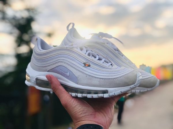 Sneaker Laundry Service Nha Trang