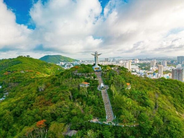 Statue Of Christ The King Vung Tau
