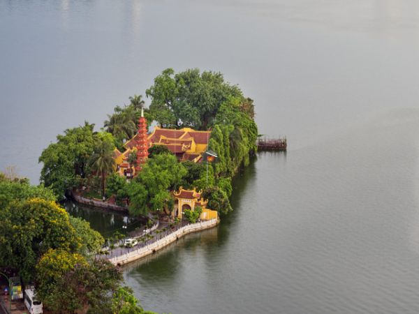 Tran Quoc Pagoda Hanoi