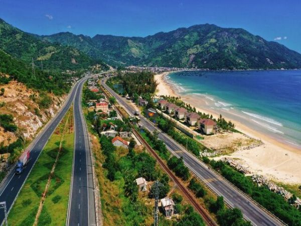 Travel On The Coastal Roads In Vietnam