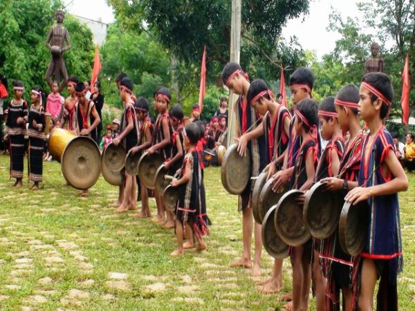 Vietnam Central Highlands Travel Guide