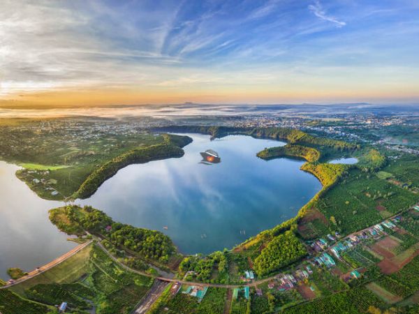 15 Days Central Highlands Tour From Ho Chi Minh City
