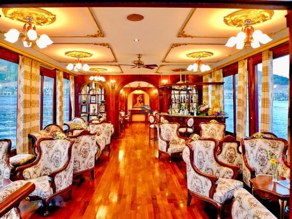 Nha Trang Emperor Cruise Day Tour