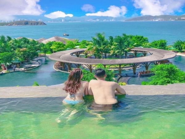 Nha Trang 3 Island Speedboat Tour Mini Beach And Mud Bath