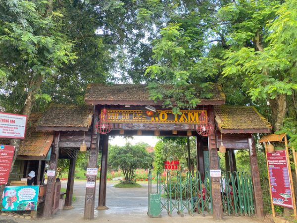 Kotam Ecotourism Daklak Vietnam