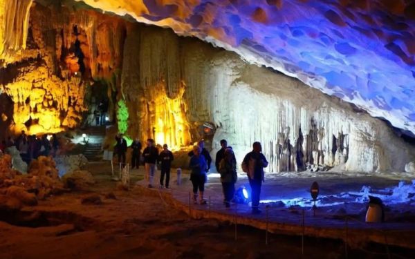 halong-bay-shore-excursions-17